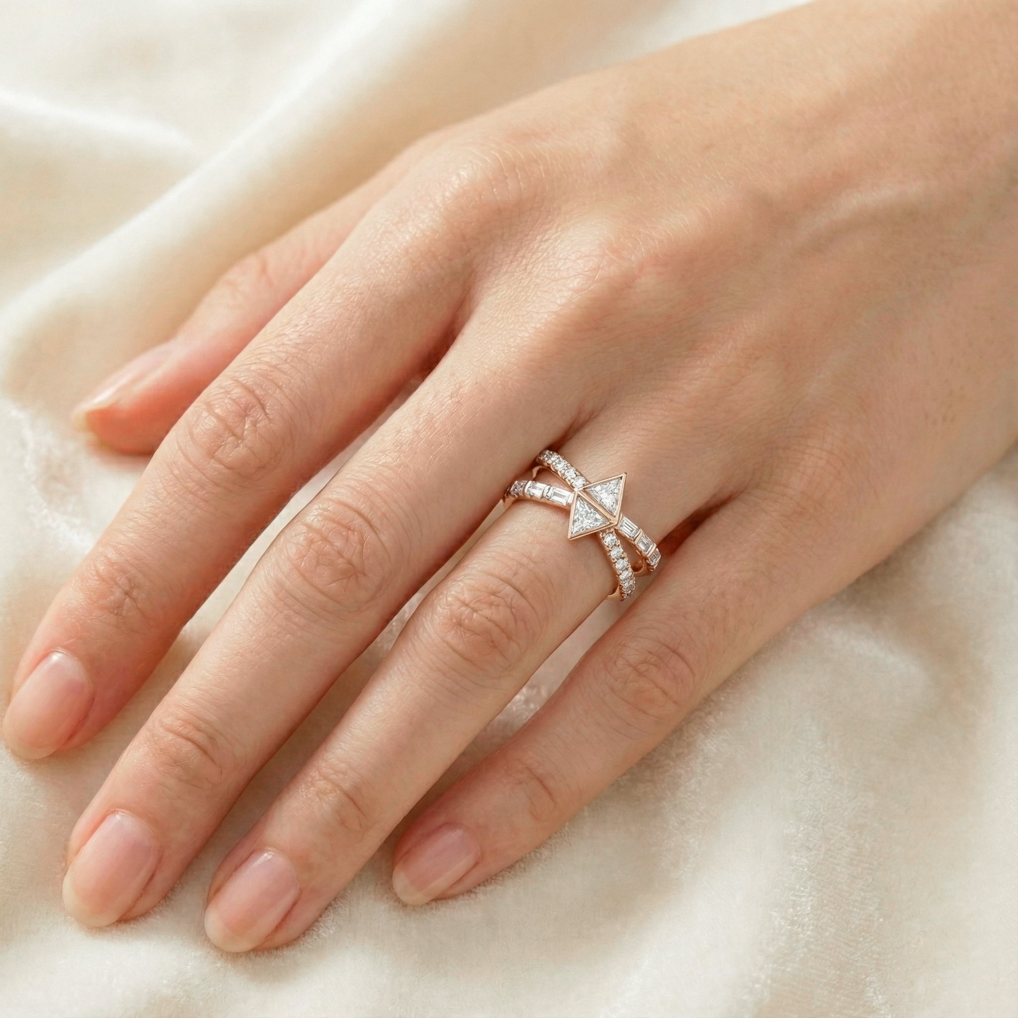 NOALLE RING | Solitaire White Gold