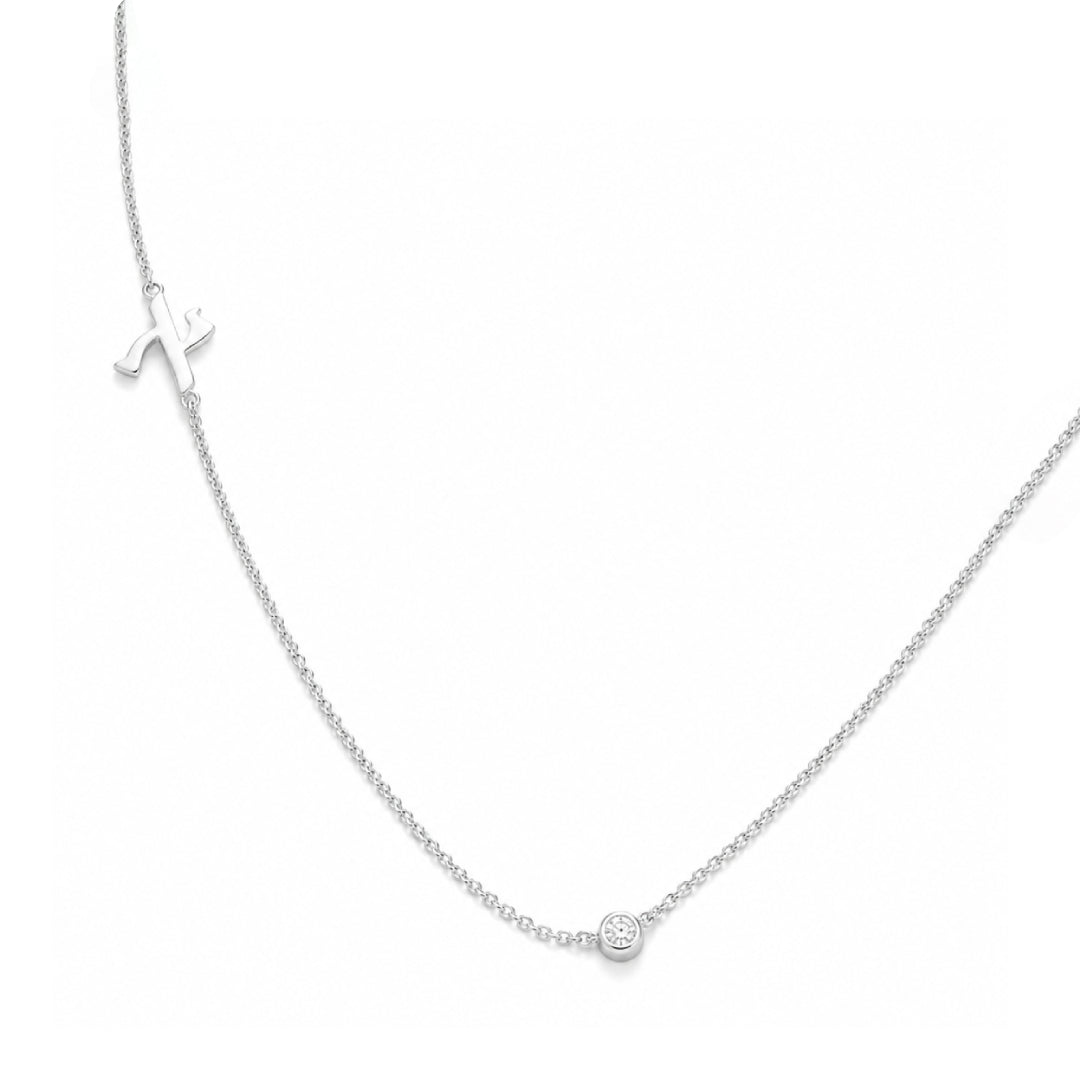 SIGNATURE HEB NECKLACE | שרשרת תליון אות ויהלום