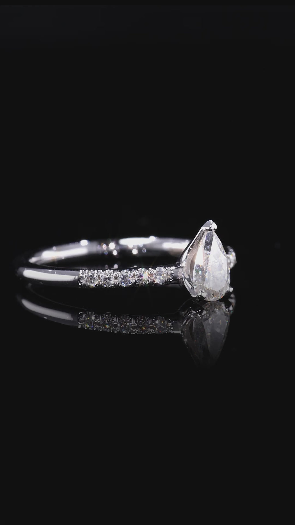 ETERNA DROP | Ring White Gold